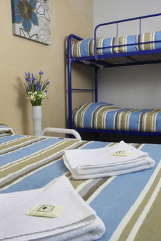 The George Street Hotel - Hostel - Lightning Ridge Tourism 4