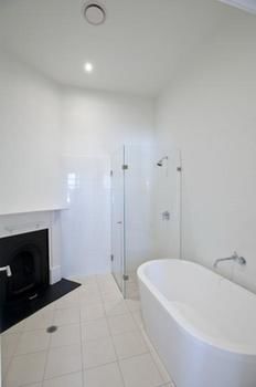 Cockatoo Island - Lightning Ridge Tourism 5