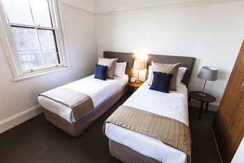 Cockatoo Island - Lightning Ridge Tourism 20