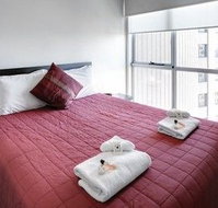 Plum Collins Street Serviced Apartments - Lightning Ridge Tourism