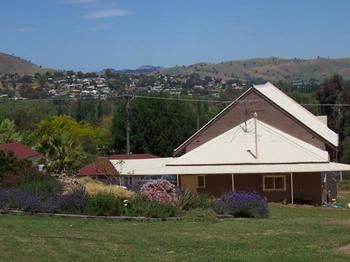 Church House B&B Gundagai - Lightning Ridge Tourism 4