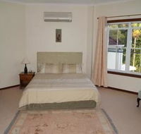 Kingfishers Manor  Noosa - Lightning Ridge Tourism