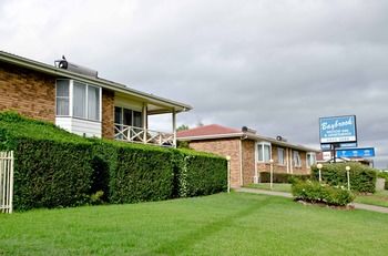 Baybrook Motor Inn & Apartments - Lightning Ridge Tourism 7