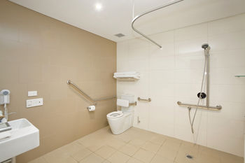 Royal Hotel Randwick - Lightning Ridge Tourism 12