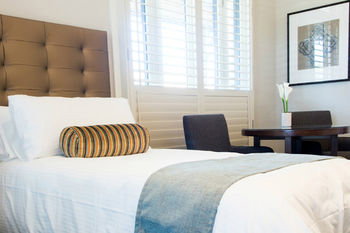 Royal Hotel Randwick - Lightning Ridge Tourism 17