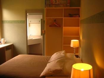 Hotel 59 - Lightning Ridge Tourism 1