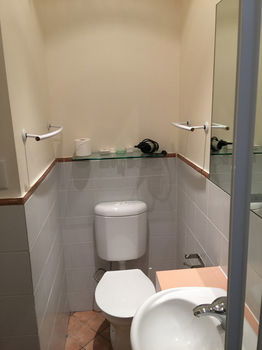 Hotel 59 - Lightning Ridge Tourism 5