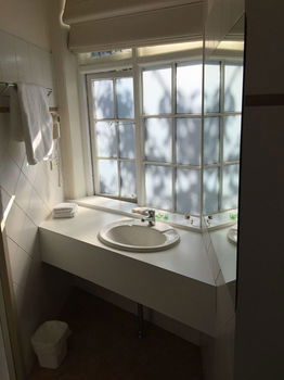 Hotel 59 - Lightning Ridge Tourism 38