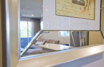 Remington Motor Inn - Lightning Ridge Tourism 3