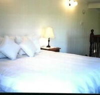 Hill Top Country Guest House - Lightning Ridge Tourism