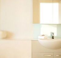 Docklands Serviced Apartments - Lightning Ridge Tourism