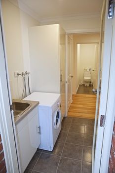 Yarra Glen Racecourse Apartments - Lightning Ridge Tourism 26