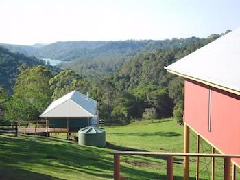 Maleny Tropical Retreat Balinese B&b - Lightning Ridge Tourism 3
