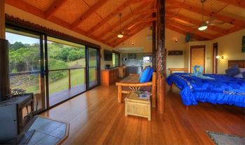 Maleny Tropical Retreat Balinese B&b - Lightning Ridge Tourism 31