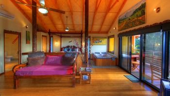 Maleny Tropical Retreat Balinese B&b - Lightning Ridge Tourism 46