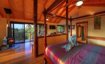 Maleny Tropical Retreat Balinese B&b - Lightning Ridge Tourism 52