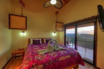 Maleny Tropical Retreat Balinese B&b - Lightning Ridge Tourism 56