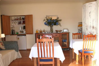 Hunter Valley Bed & Breakfast - Lightning Ridge Tourism 3