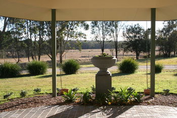 Hunter Valley Bed & Breakfast - Lightning Ridge Tourism 5