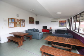 Hunter Valley YHA - Hostel - Lightning Ridge Tourism 26