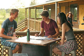 Hunter Valley YHA - Hostel - Lightning Ridge Tourism 27