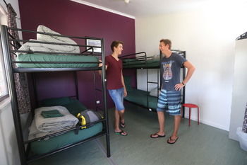 Hunter Valley YHA - Hostel - Lightning Ridge Tourism 44