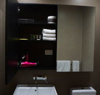 Winston Apartments - Lightning Ridge Tourism