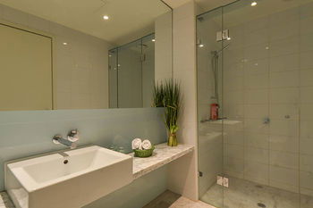 Anchor On Spencer - Lightning Ridge Tourism 6