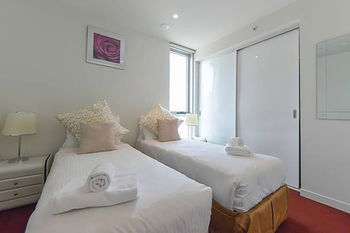 Anchor On Spencer - Lightning Ridge Tourism 29