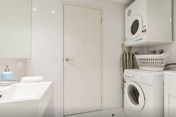 Anchor On Spencer - Lightning Ridge Tourism 31