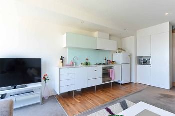 Anchor On Spencer - Lightning Ridge Tourism 38