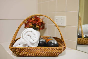 Anchor On Little Collins - Lightning Ridge Tourism 5