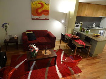 Anchor On Little Collins - Lightning Ridge Tourism 33