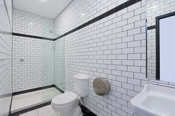 The Village Glebe - Hostel - Lightning Ridge Tourism 3