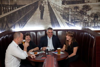 Grand Hotel Wyong - Lightning Ridge Tourism 2