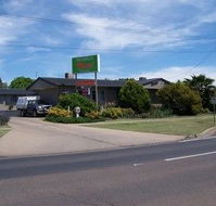 Motabelle Holiday Units - Lightning Ridge Tourism
