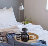 Apartment2c - Somerset - Lightning Ridge Tourism