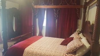 Wisemans Inn Hotel - Lightning Ridge Tourism 9