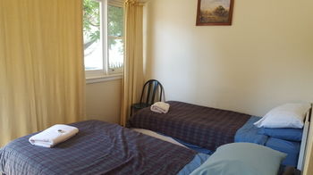 Wisemans Inn Hotel - Lightning Ridge Tourism 39