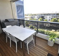 Camperdown 608 St Furnished Apartment - Lightning Ridge Tourism