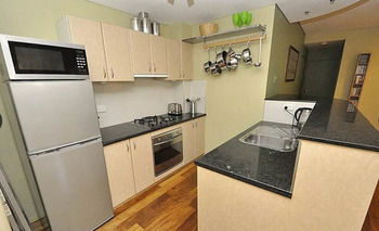 Glebe Furnished Apartments - Lightning Ridge Tourism 8