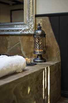 Aquila Nova Retreat - Lightning Ridge Tourism 3