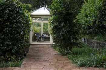 Aquila Nova Retreat - Lightning Ridge Tourism 7