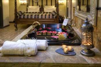 Aquila Nova Retreat - Lightning Ridge Tourism 14