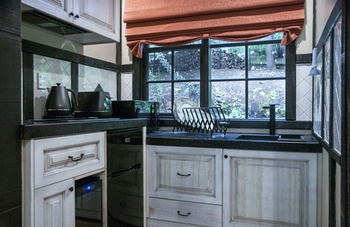 Aquila Nova Retreat - Lightning Ridge Tourism 33