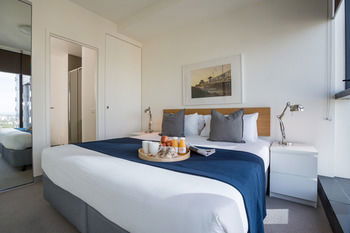 Aria Style Southbank - Lightning Ridge Tourism 17