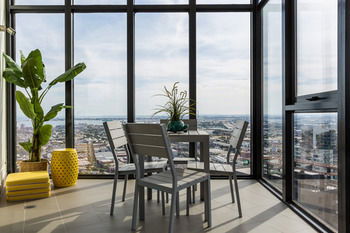 Aria Style Southbank - Lightning Ridge Tourism 21