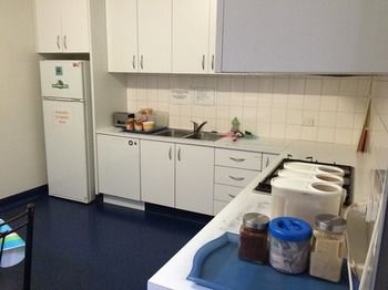 22 Travellers Accommodation - Hostel - Lightning Ridge Tourism 0