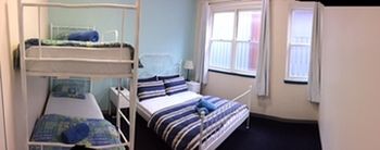 22 Travellers Accommodation - Hostel - Lightning Ridge Tourism 12