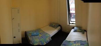 22 Travellers Accommodation - Hostel - Lightning Ridge Tourism 20